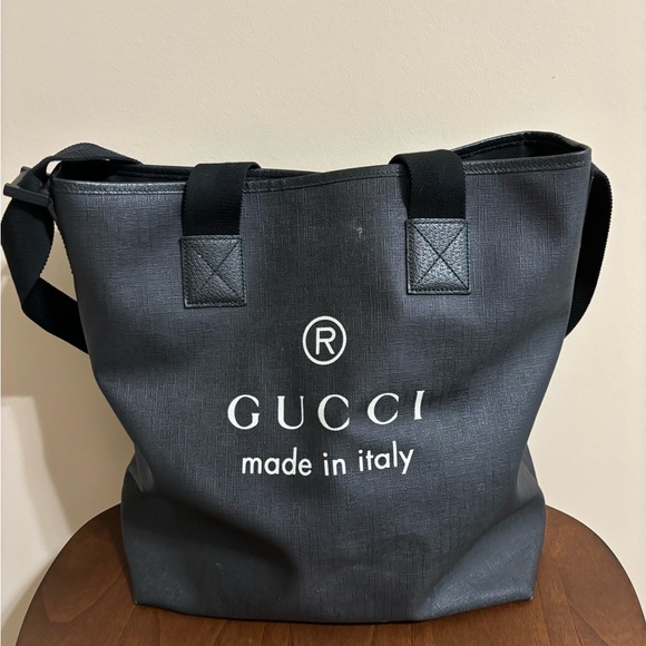 ❌SOLD❌ Gucci Tote - Picture 1 of 7